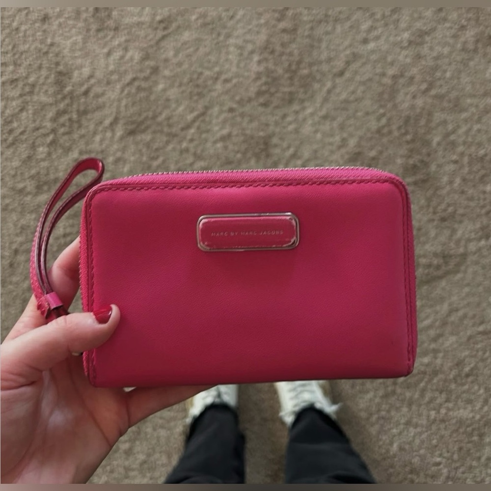 Marc Jacobs Fuchsia Wristlet Wallet